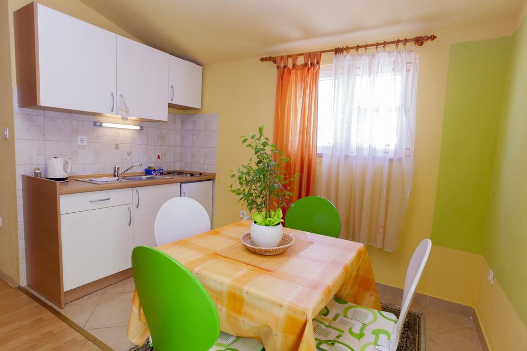 Villa Mia Makarska Rom bilde