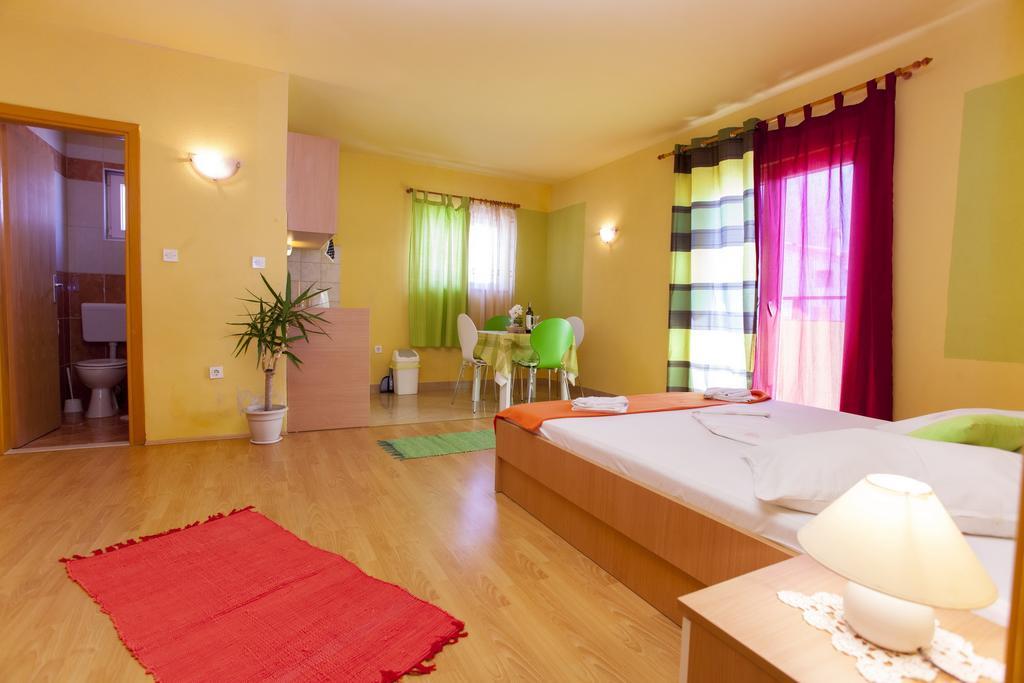 Villa Mia Makarska Rom bilde